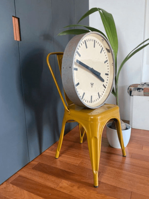 Horloge de gare - PRAGOTRON - République tchèque
