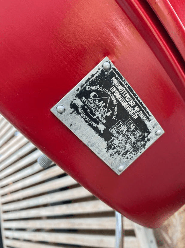 Lampe Scialytique sovietique - 1973 couleur Rosso Speed