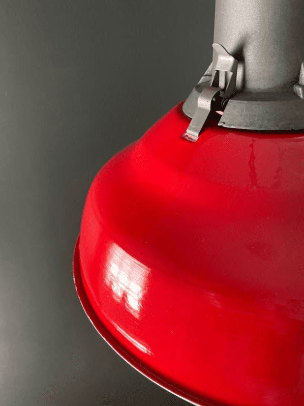 Suspension industrielle URSS couleur speed rosso