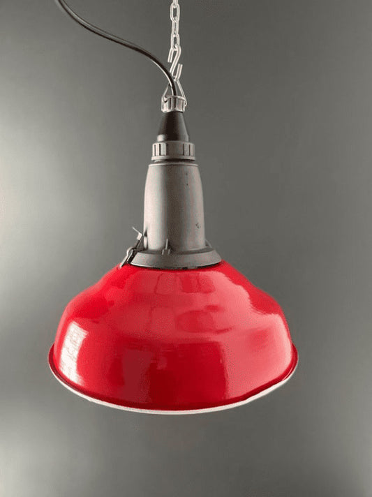 Suspension industrielle URSS couleur speed rosso