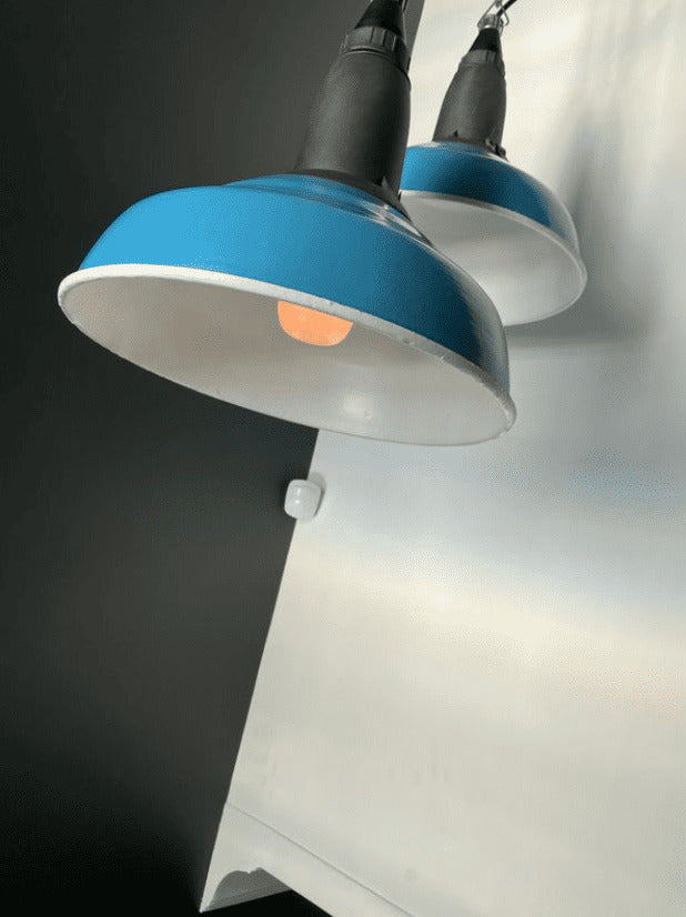 Suspension industrielle soviétique Bleue