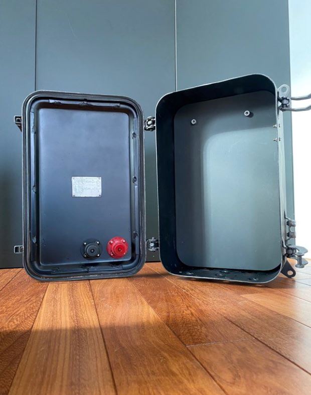 Coffret électrique industriel soviétique (disjoncteurs 380v) Divers Miz Industrial