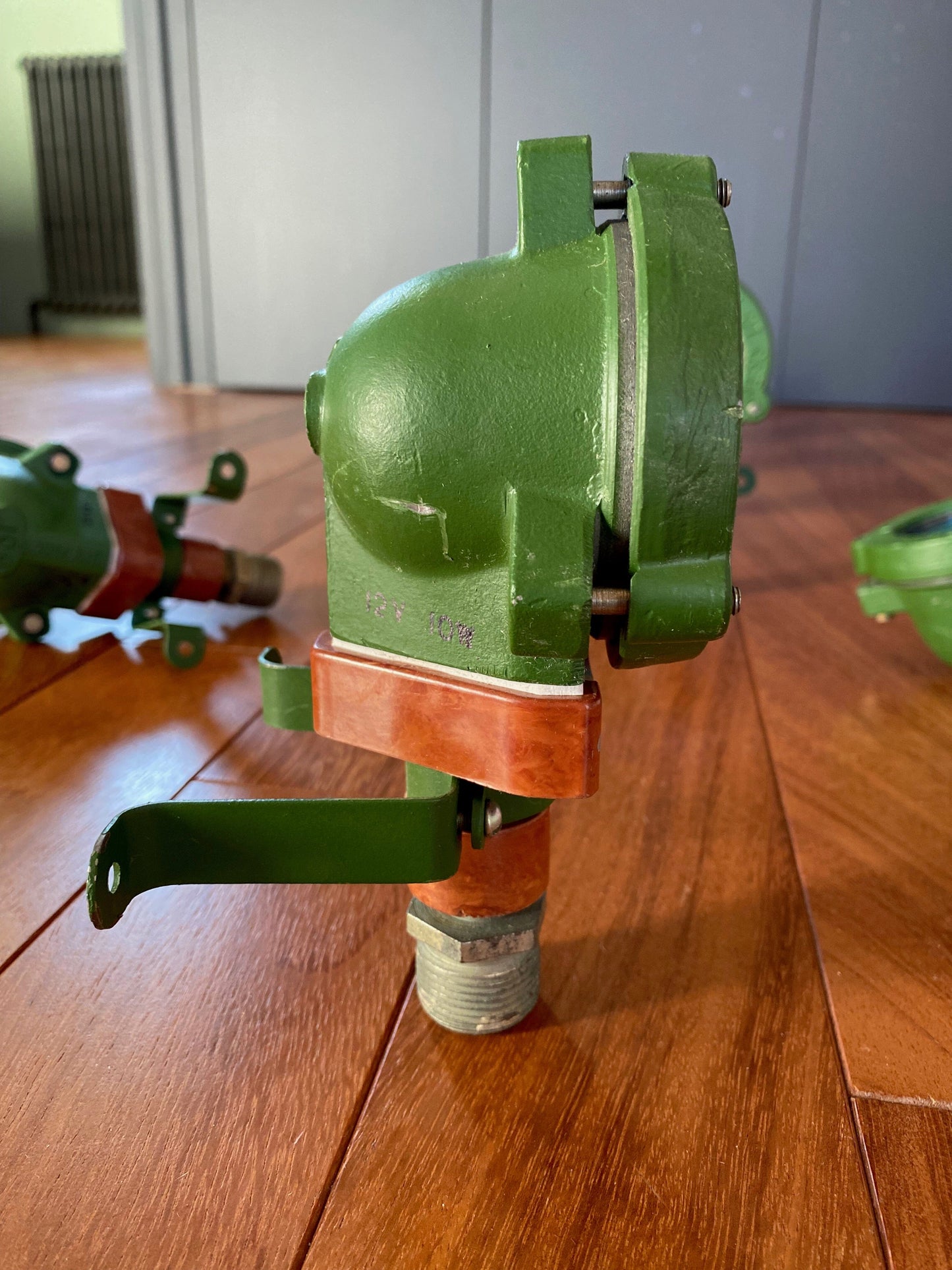 Lampe antidéflagrante soviétique (petit format) Appliques Miz Industrial