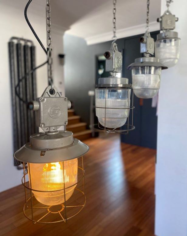 Lampe industrielle de chez Elektrosvit - Ex Tchécoslovaquie 🇨🇿 Suspensions Miz Industrial
