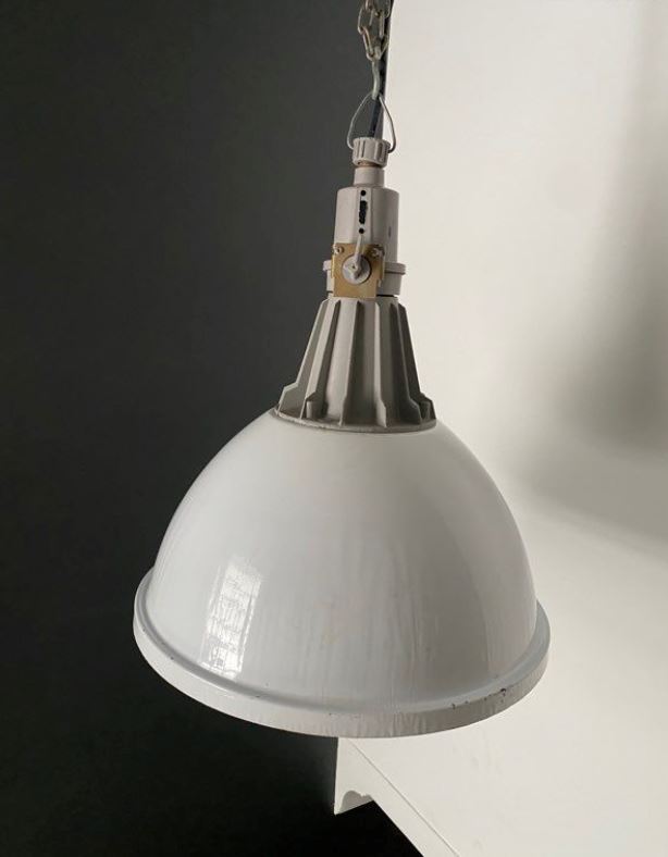 Lampe industrielle NSP20B - Ukraine 🇺🇦 Suspensions Miz Industrial