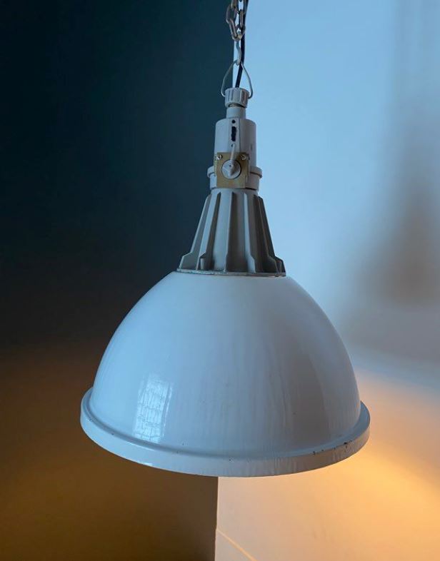 Lampe industrielle NSP20B - Ukraine 🇺🇦 Suspensions Miz Industrial