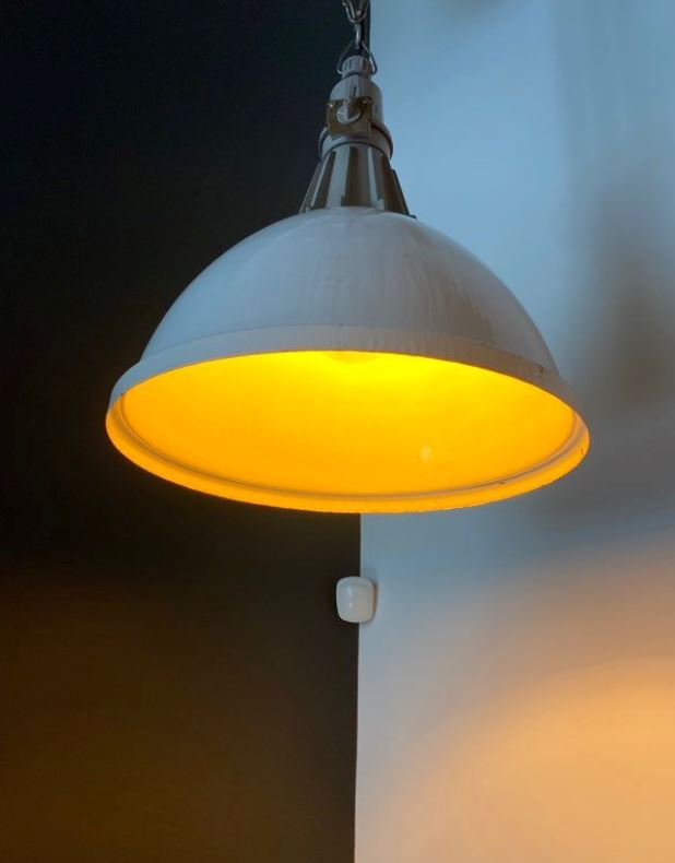 Lampe industrielle NSP20B - Ukraine 🇺🇦 Suspensions Miz Industrial