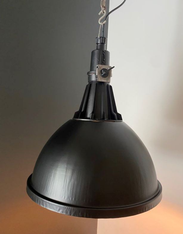 Lampe industrielle NSP20B - Ukraine 🇺🇦 Suspensions Miz Industrial