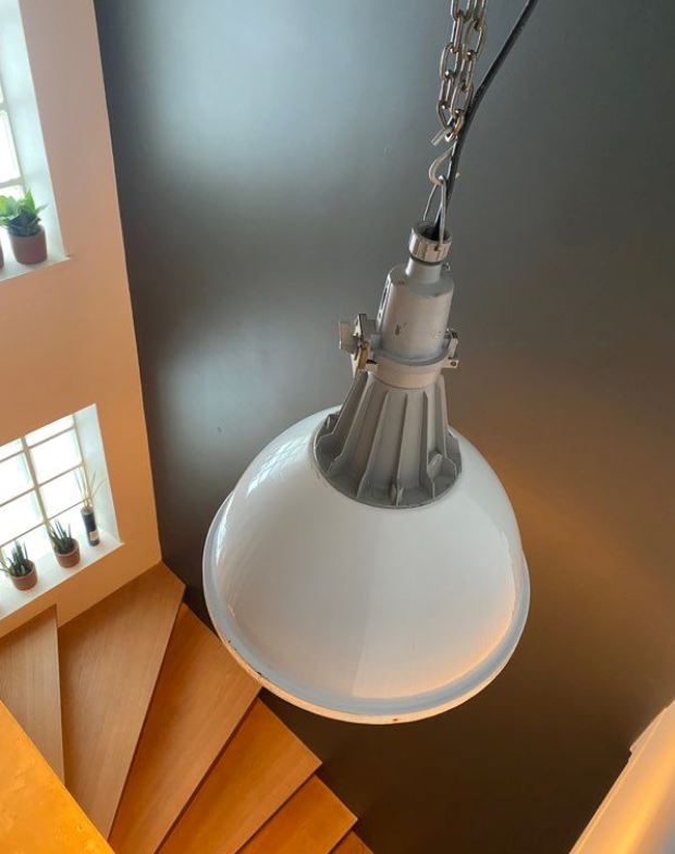 Lampe industrielle NSP20B - Ukraine 🇺🇦 Suspensions Miz Industrial Blanc