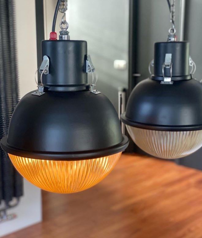 Lampe industrielle Pro250ZD54 - Ukraine 🇺🇦 Suspensions Miz Industrial
