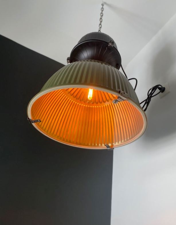 Lampe industrielle slovaque 🇸🇰 Suspensions Miz Industrial