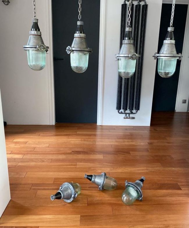 Lampe industrielle soviétique NSP11-100 - version acier Suspensions Miz Industrial