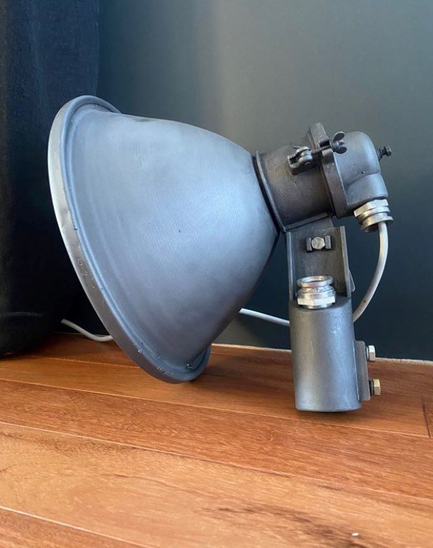 Projecteur de piste d’atterrissage soviétique Lampes à poser Miz Industrial