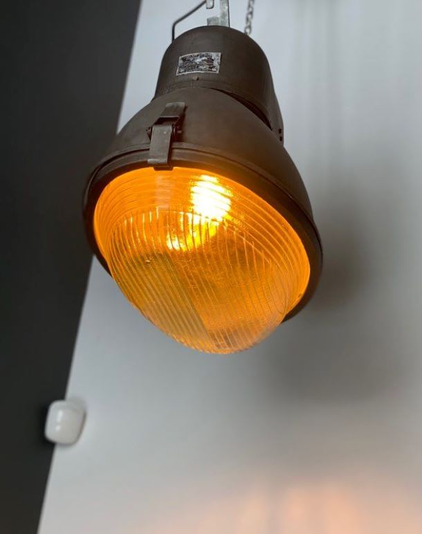 Suspension industrielle Mesko OURP-250 - 1978 - Pologne 🇵🇱 Suspensions Miz Industrial