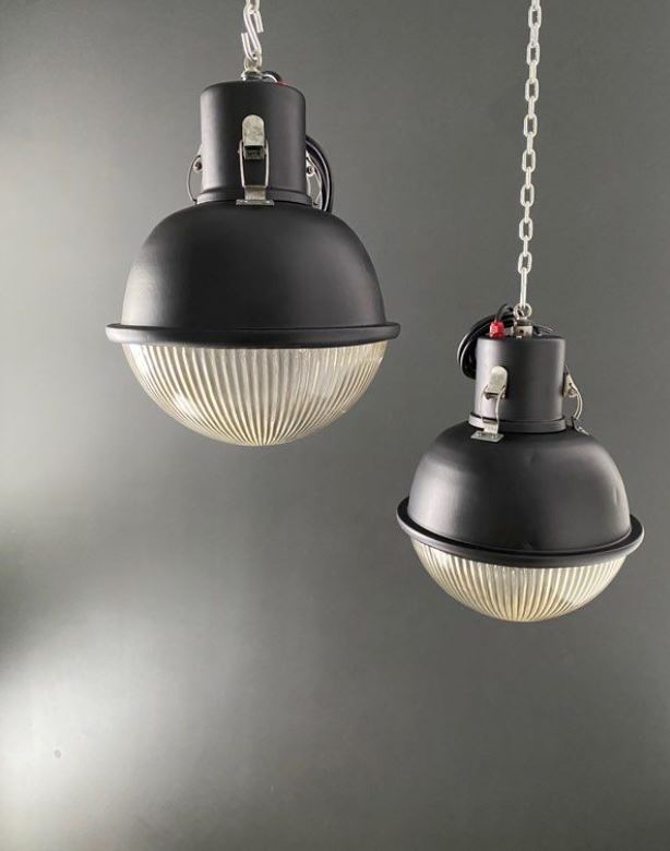 Suspension industrielle Pro250ZD54 - Ukraine 🇺🇦 Suspensions Miz Industrial