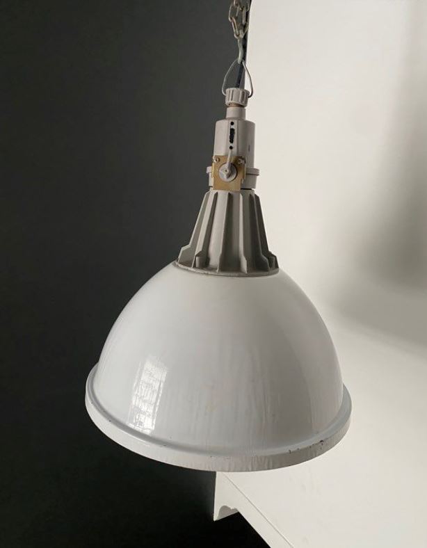Lampe industrielle NSP20B - Ukraine 🇺🇦 Suspensions Miz Industrial 